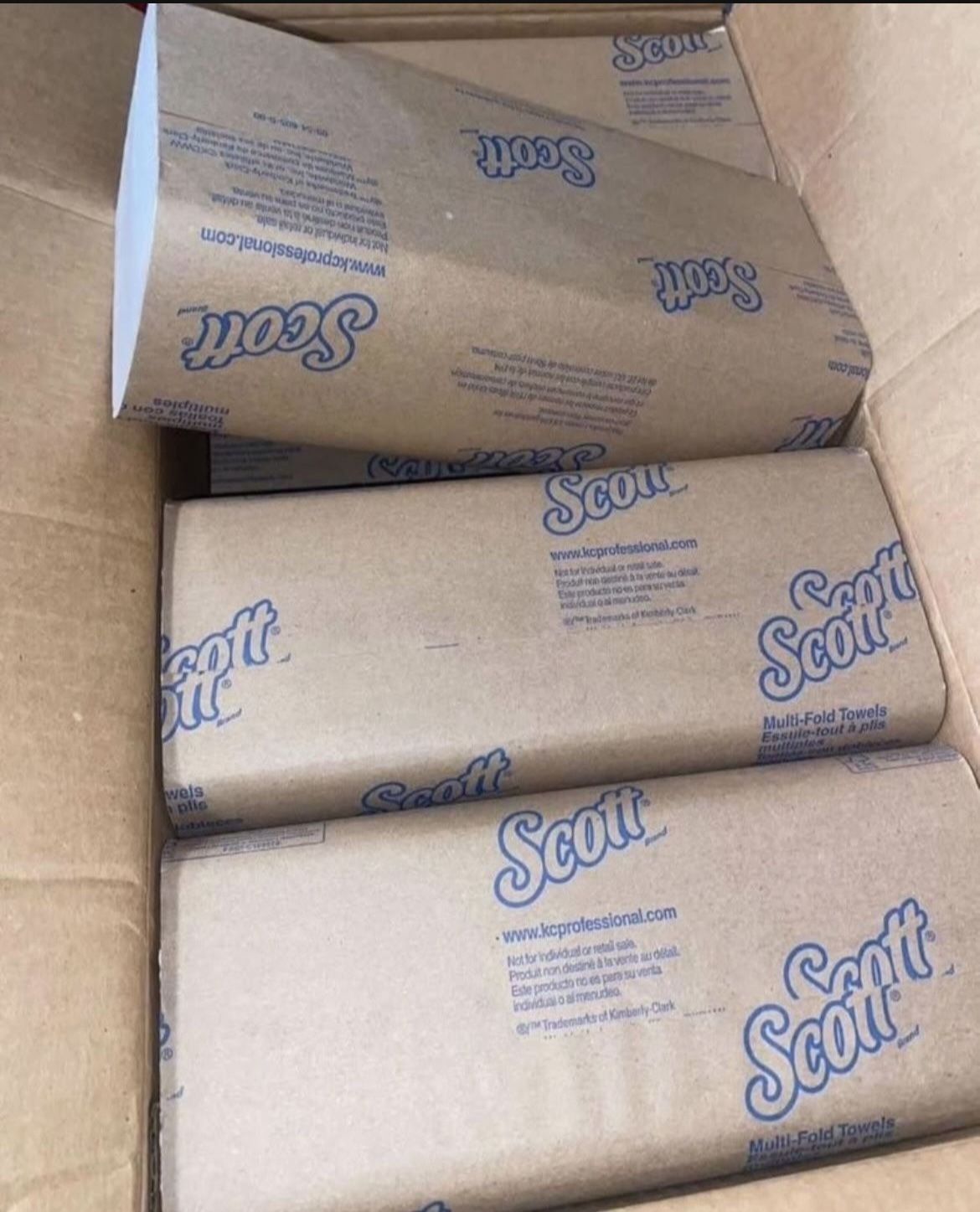 Box Of 4000 Scott Multifold Paper Towels $25 Firm On Price