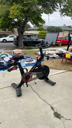 Peloton bike (garage sale)