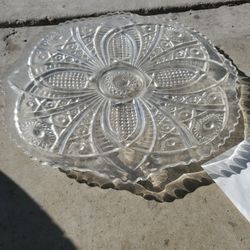 LE Smith Hobster And Arches Pressed Glass 15 Inches Plate