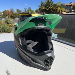 Bell Mountain Bike Helmet