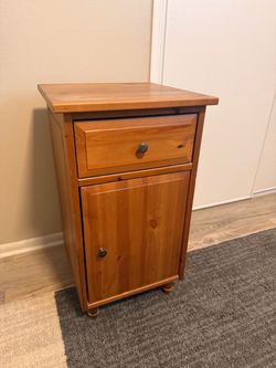 IKEA HEMNES Solid Wood Nightstand / Bedside Cabinet