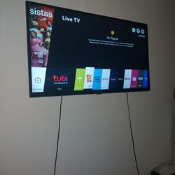 LG 49 Inch Flat-screen Smart Tv With Remote