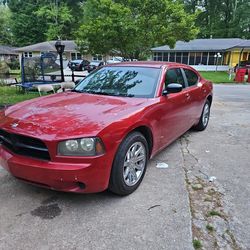2008  Charger Rojo 178 Millas