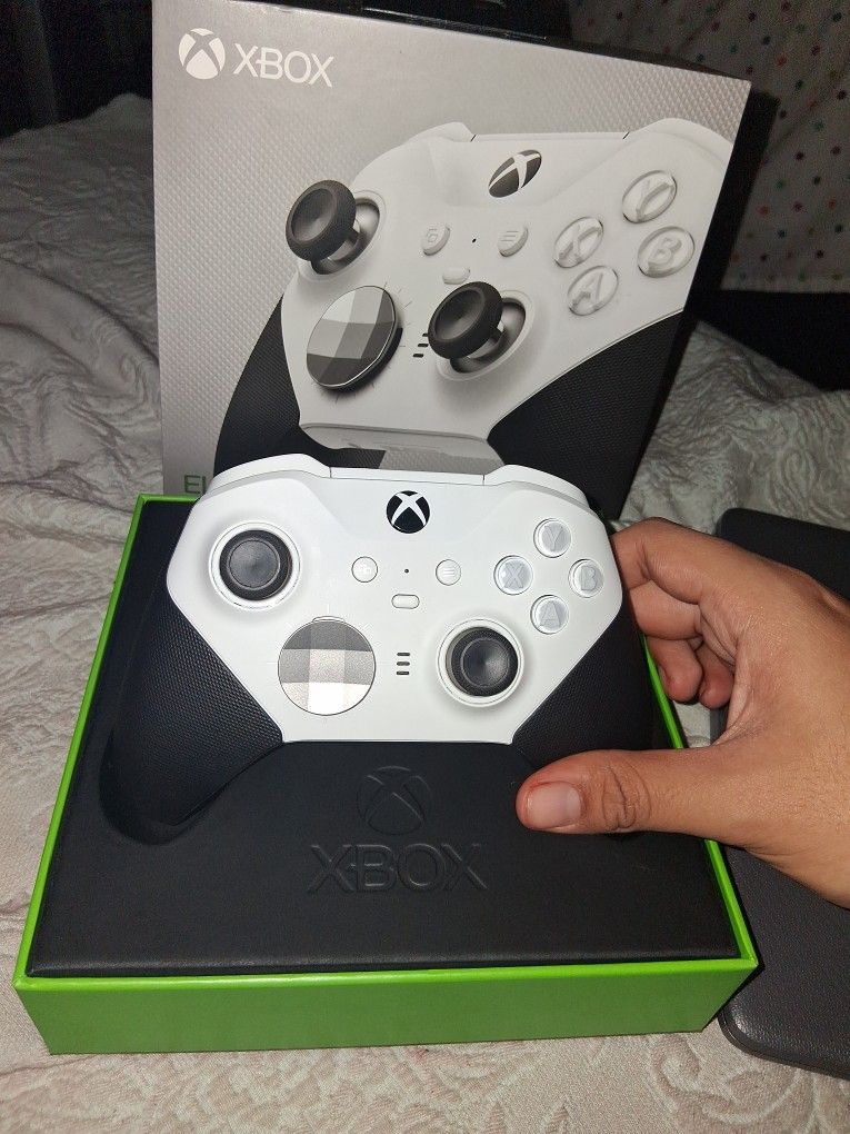 Xbox Elite 2 Controller
