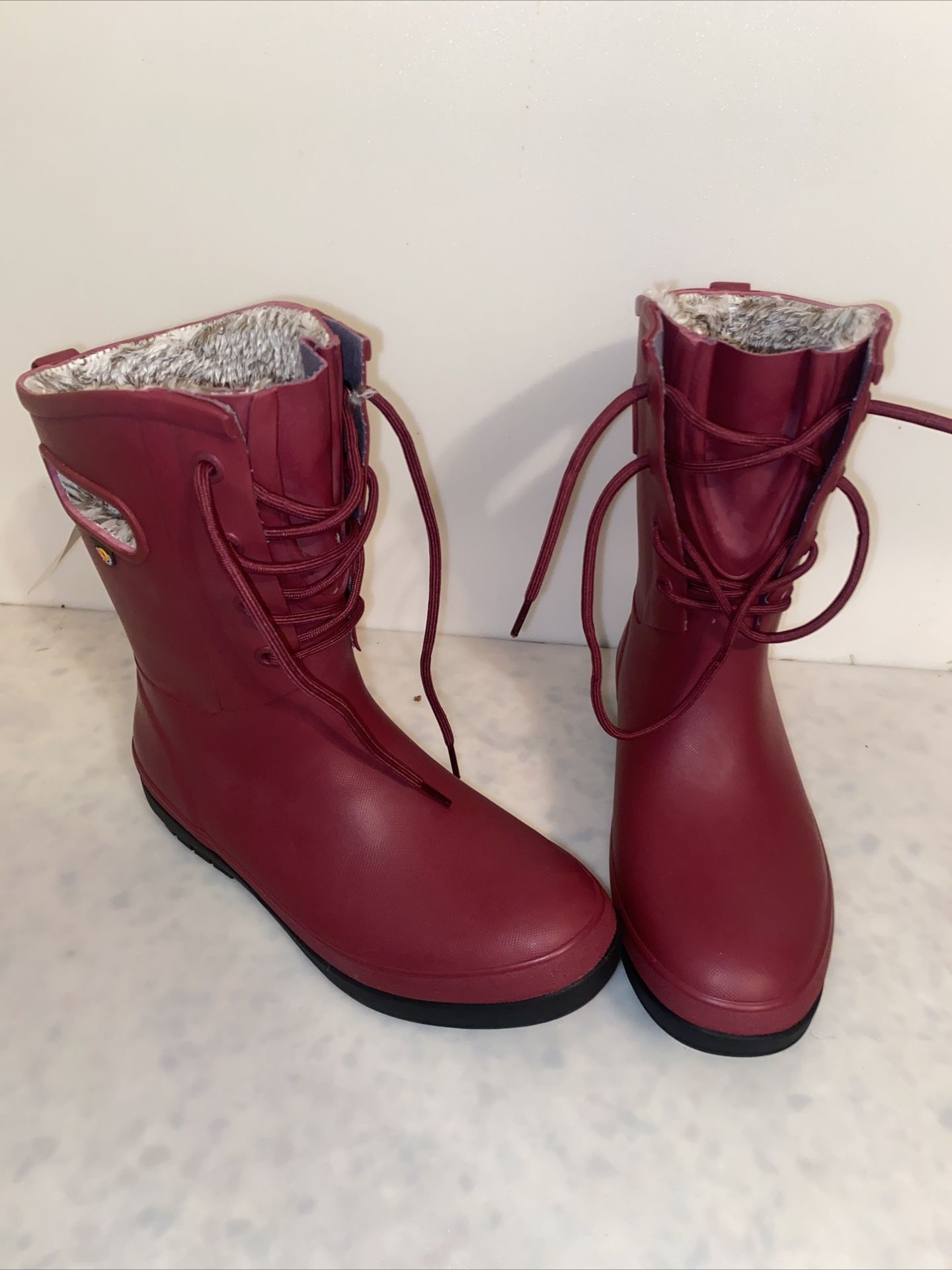 Bogs Amanda Plush Waterproof Calf HiChelsea Boot Slip On Burgundy -25C Women’s 7