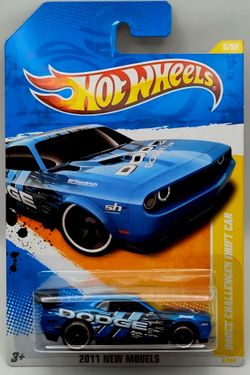 Hot Wheels 2011 Dodge Challenger Drift Car