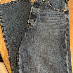 New Levi’s Ribcage Jeans (Size: 27)