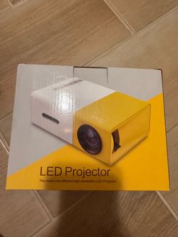 Mini LED Projector Yellow and White