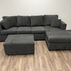 Sectional With Ottoman 