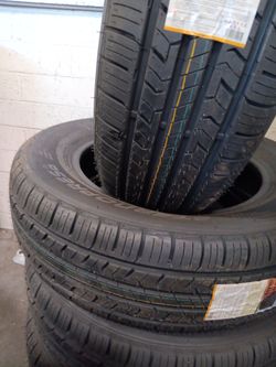 New Set Of Tires 215 65 17