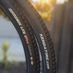 Kenda Kozmik Lite II Pro 29x2.0 Mountain Bike Tires