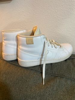 Nike womens 8