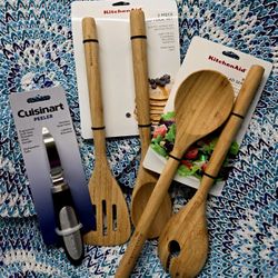 KitchenAid Spoons 2 Count AND Cuisinart Peeler