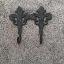 Cast-Iron Hanging Wall Art