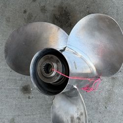 Yamaha Stainless Steel Prop