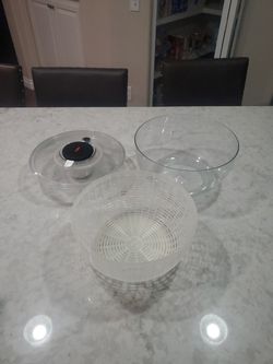 Stainless steel salad spinner for Sale in Los Angeles, CA - OfferUp