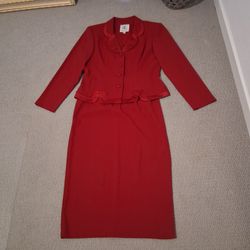 Bahari Group Vintage Crimson Skirt Set 6
