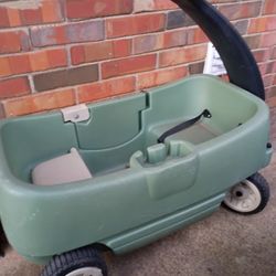 Little Tikes Wagon (Green)