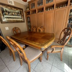 Dinning Table