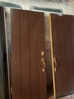 Solid wood double doors 60 x 79
