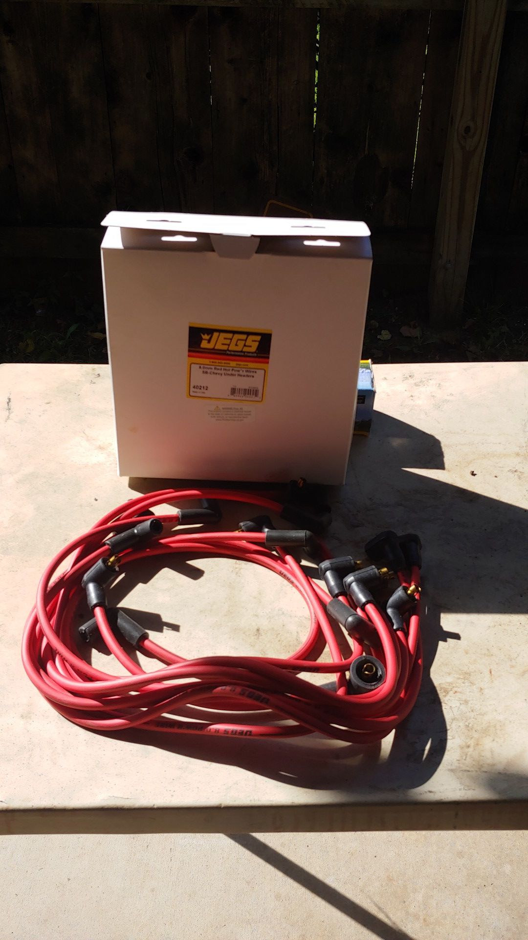 New 8.0 Red hot pow"r wires sb-chevy under headers