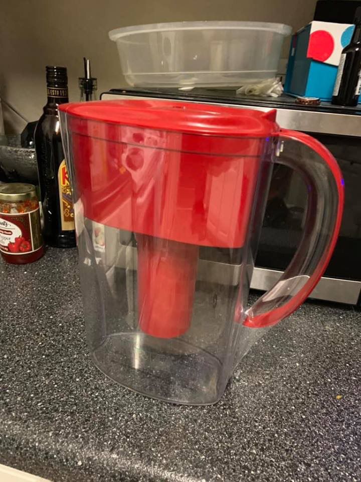 Brita Water Filter (doesn't come with inside filter)