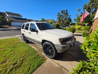 2001 Jeep Grand Cherokee two-wheel drive 4.0