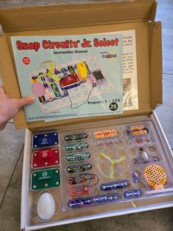 Snap Circuits