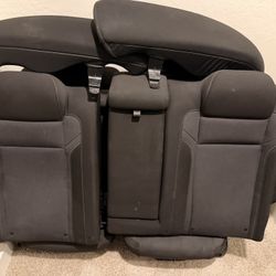 2016 Dodge Charger Seats