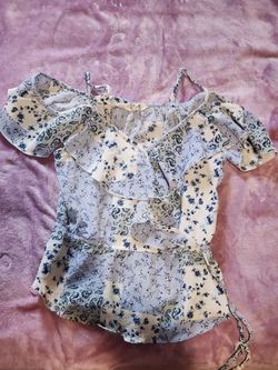 Floral Ruffle Cold Shoulder Top
