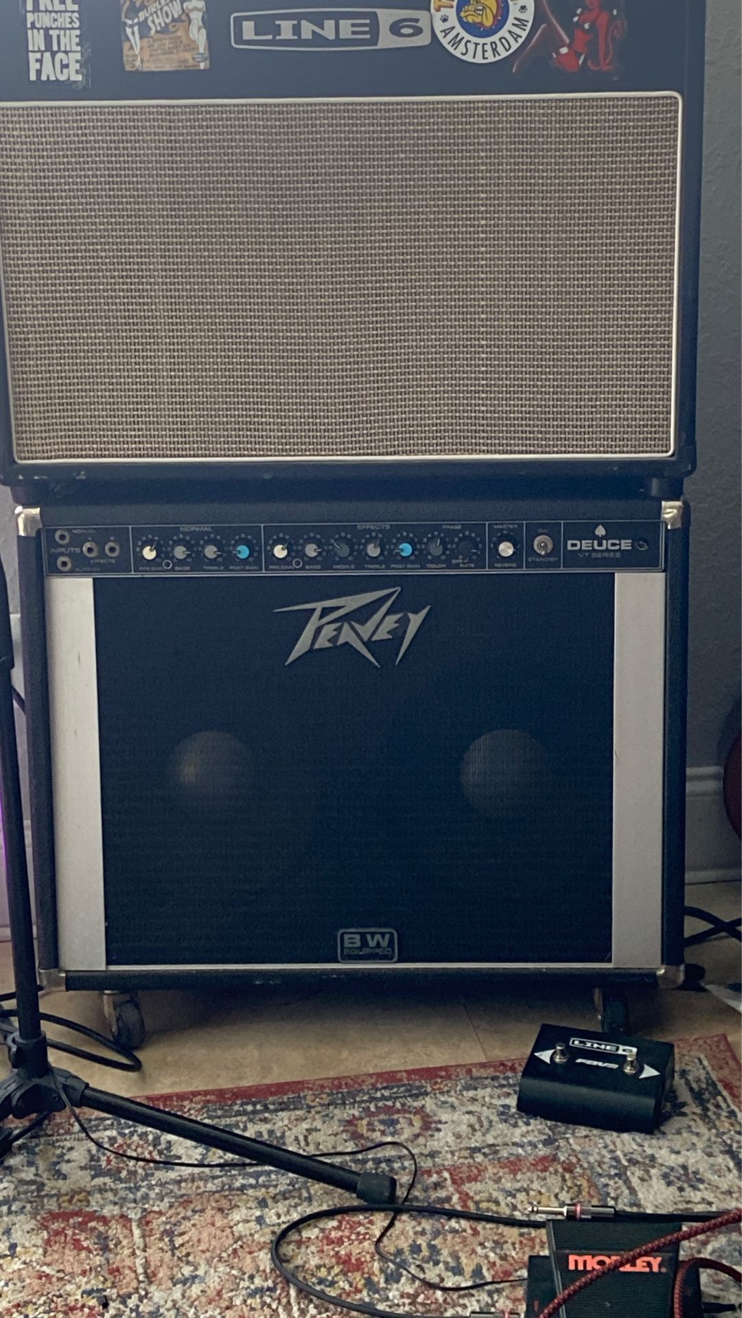 Peavey deuce 2 12 black widows