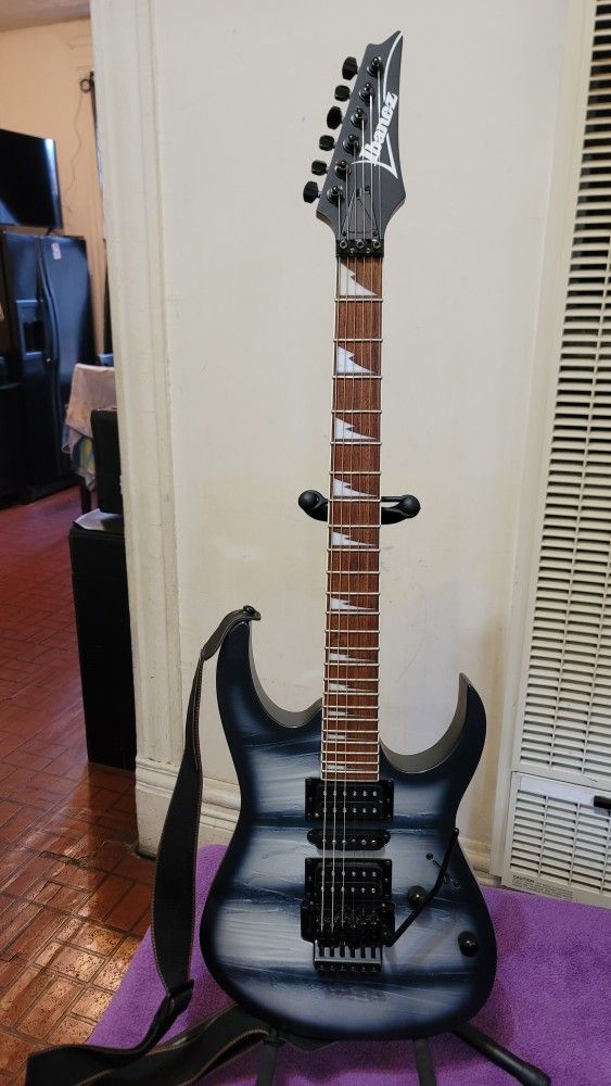 IBANEZ RG SERIES MODEL RG470DX 1P-02 MADE IN INDONESIA IN BLACK PLANET MATTE COLOR.