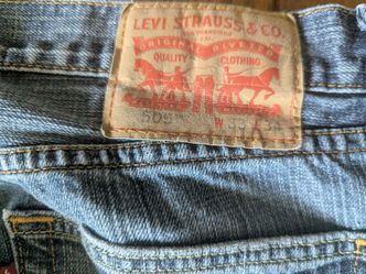 Levi's 505 Medium Wash Denim Jeans