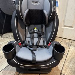 Graco Car seat 