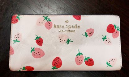 Kate Spade New York Strawberry Pink Bifold Wallet