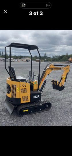 2025 AGT H12R mini excavator
