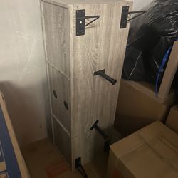 Tv Table Like New Been In Storage 