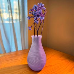 3D Printed Decorative Vase – Modern Wavy Design