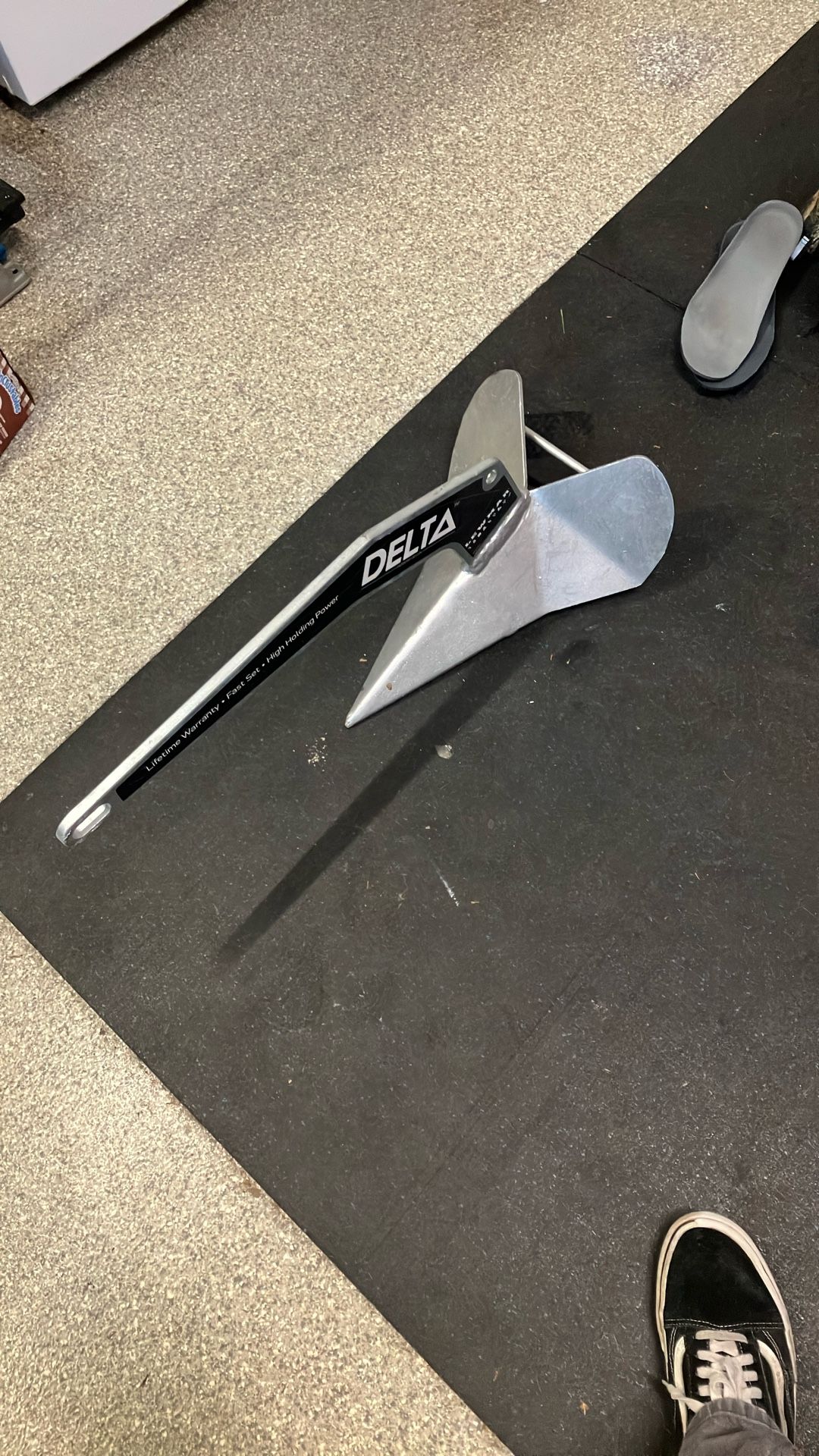 Anchor 22lb Lewmar Delta