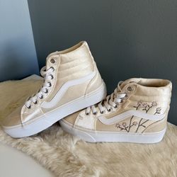 Vans Filmore Hi Women’s Platform Shoes