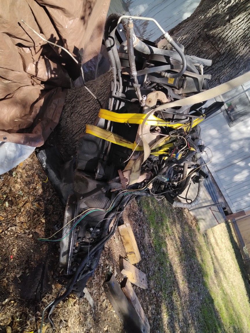 Chevy Motor And Transmission for Sale in San Antonio, TX OfferUp