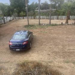 2011 Ford Taurus SEL