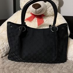 Gucci handbag 