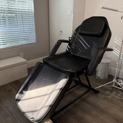 Tattoo Chair/bed