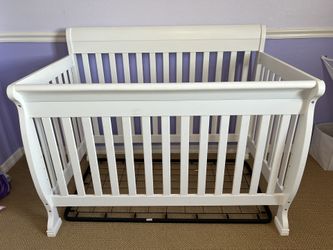 Solid Wood Adjustable Baby Crib