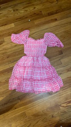 Pink girls dress; Size:8