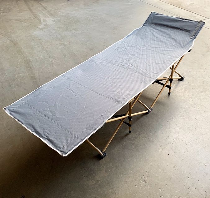 (NEW) $45 Folding Cot Camping Bed Collapsible w/ Carrying Bag Outdoor 75”x27” (Max 300lbs) 