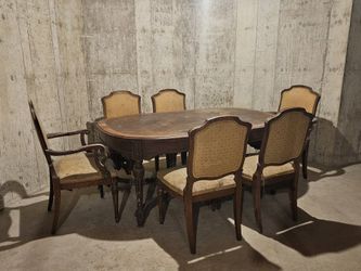 Antique Dining Room Set