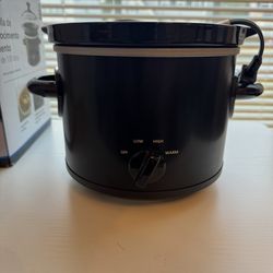 2-Quart Slow Cooker – Used Once – Works Great