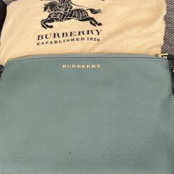 Burberry Crossbody Clutch Combo Bag